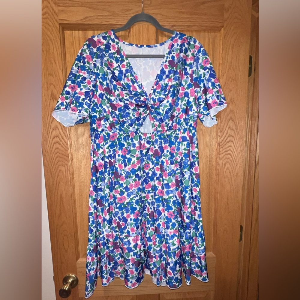 Floral print dress